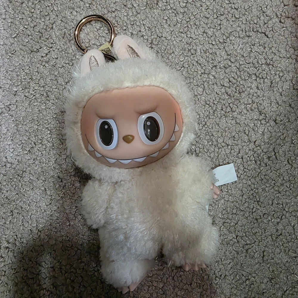 POP MART The Monsters Labubu Exciting Macaron "Soymilk" plush - Picture 1 of 3